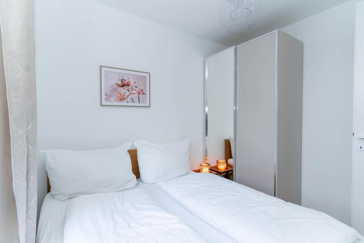 Modern Apartment With Tiny Garden Near City Center Wien Exterior foto