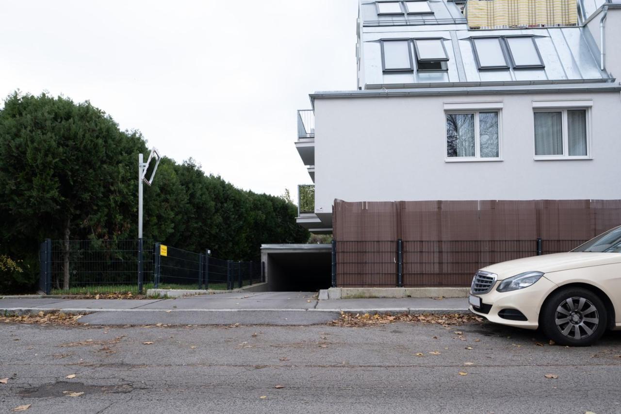 Modern Apartment With Tiny Garden Near City Center Wien Exterior foto